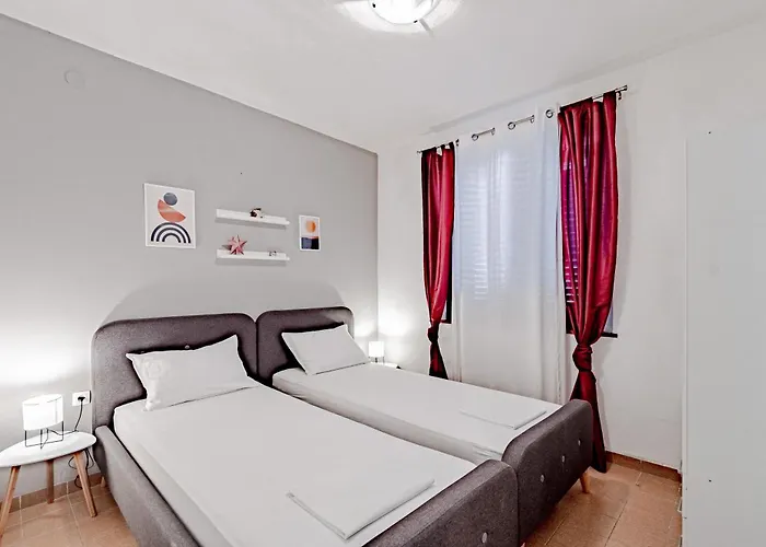 Vrbovica * קורצולה